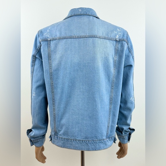 Forever 21 Men's Faded Blue, Color Distressed Denim Jacket, Size Large - Picture 4 of 14